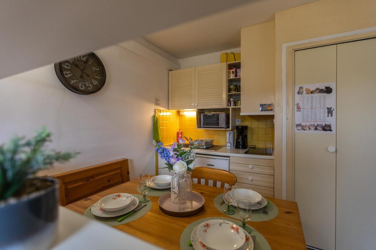 Le Solaire Apartment Лез Англ Екстериор снимка